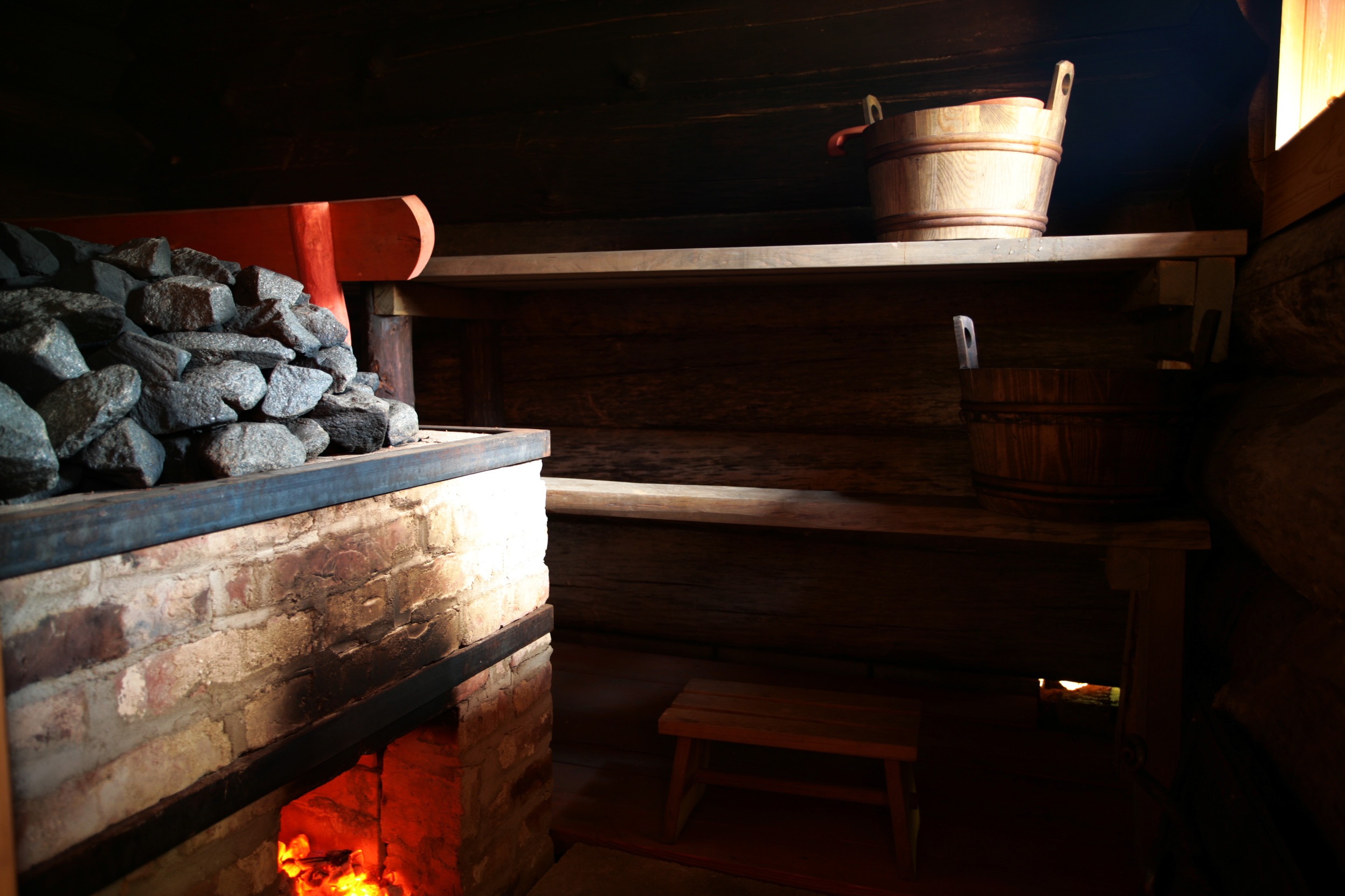 Suitsusauna sauna ruum smokesauna in Estonia